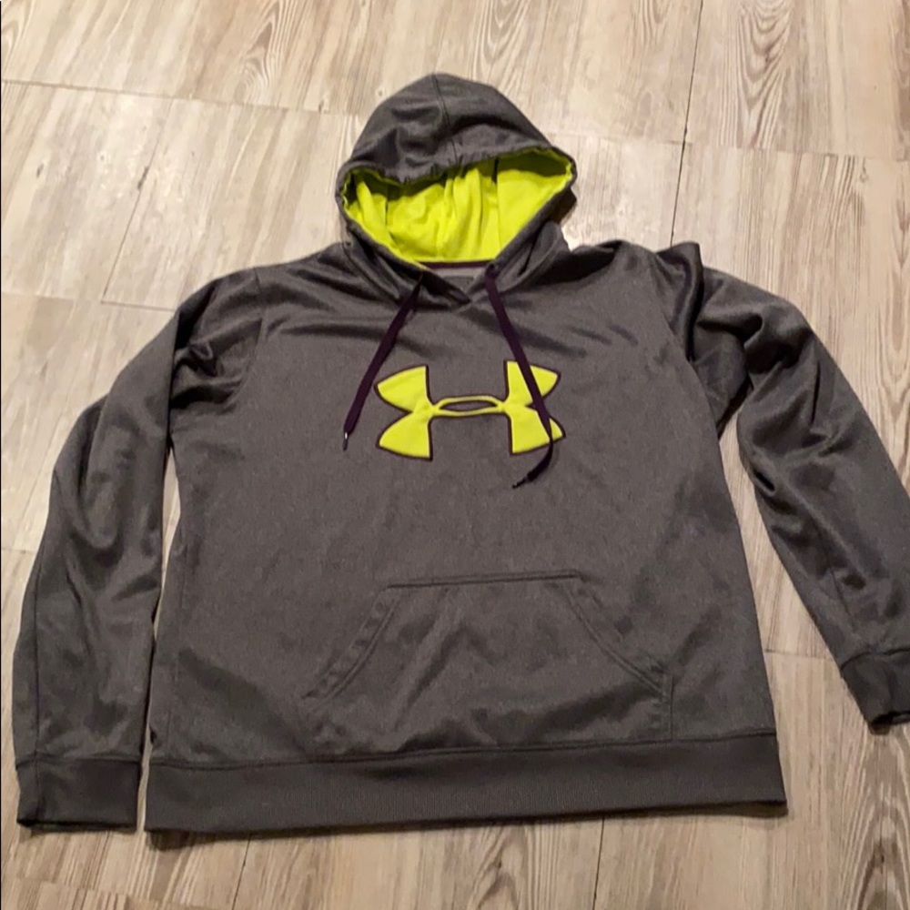 Under Armour hoodie